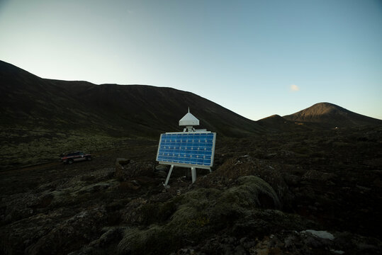 Seismometers and Seimograph equipment 