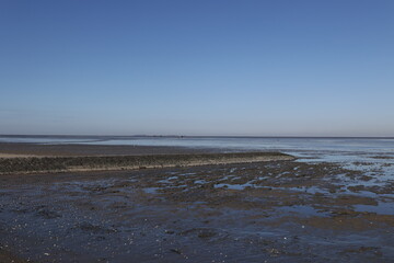 Blick auf das Wattenmeer bei Cuxhaven an der Deutschen Nordseeküste	