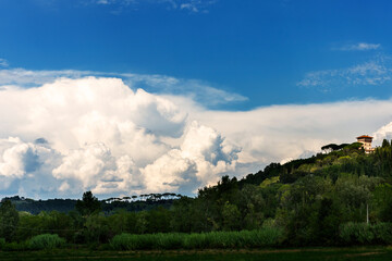 Fototapeta na wymiar landscape with clouds and mountains Tuscany