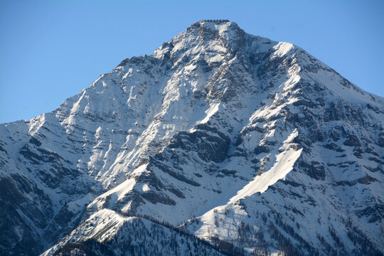 Mount Chaberton is 3,131 meters high and is a mountain in the Cottian Alps located in the French department of the Hautes-Alpes but overlooks the Susa Valley in Italy.On the top there is a fort.
