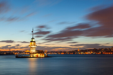 Fototapeta na wymiar Sunset Time in Maidens Tower, Uskudar Beach Istanbul, Turkey