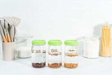 Growing sprouts in a jar
