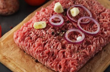 Minced pork in the process of cooking