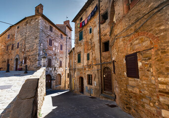 Campiglia Marittima is one of the most beautiful villages in the Val di Cornia, on the Etruscan Coast.