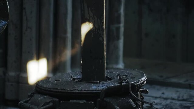 The drill pipe is rotated through a turntable on the petroleum drilling rig.