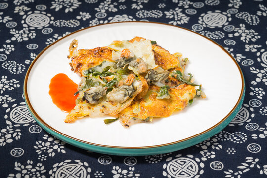 Chinese Mintai Chaotic Traditional Snack Oyster Fried