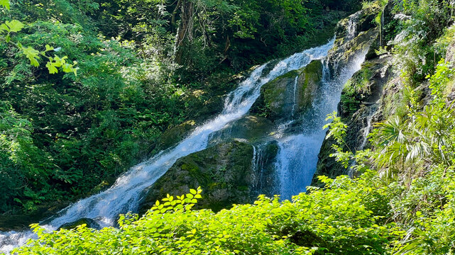 italy lake como orrido di bellano waterfalls_03