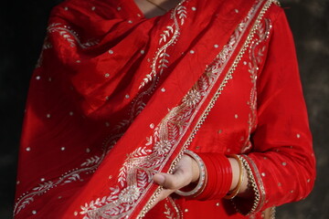 henna hands and henna