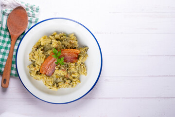 Trinxat De La Cerdanya. Typical Catalan recipe with white cabbage, potato and bacon.