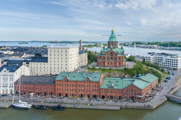 Obraz premium Uspenski Cathedral in Helsinki, Finland. Drone Point of View.