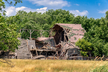 Collapsed Barn in the American Midwest - 532844009