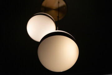 lamparas redondas blancas