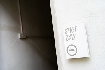 Staff Only Room. Staff only signs. staff only door signs outside - obrazy, fototapety, plakaty