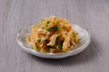 蒸し鶏とザーサイの和え物