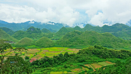 Fototapeta na wymiar Road from Ha Giang to Dong Van. Karst plateau , Vietnam