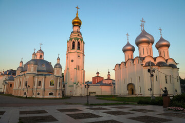 Fototapeta na wymiar Temples of the Vologda Kremlin in early August morning. Vologda, Russia