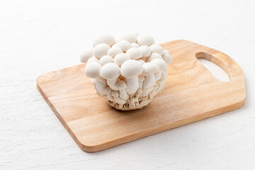 新鮮な白しめじ、ブナピー