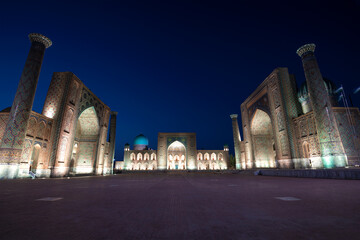 Fototapeta na wymiar Registan Square on a night. Samarkand, Uzbekistan