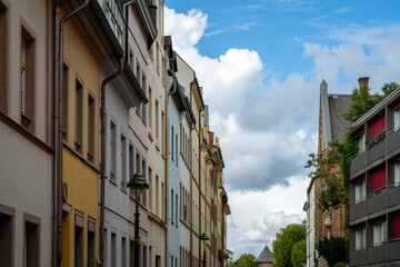 typisch, Szene, Altstadt,gestrichen, bunt, blau historisch, alt, Fachwerk, Häuser, Fasade, Stadt,...