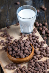 chocolate balls are used as a dry breakfast with the addition of milk or yogurt