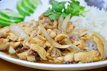 Thai food, garlic and pepper chicken