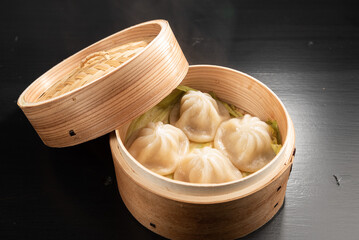 小籠包　ショウロンポウ