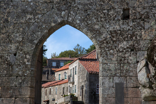Stone Gate Entrance, Sortelha
