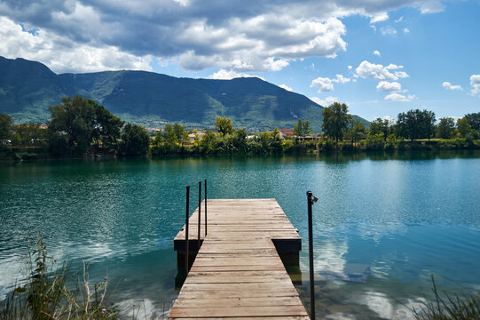 Molo sul lago di Telese (Benevento)