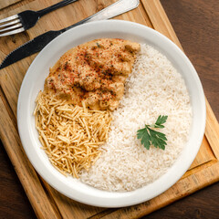 Almoço pf com carne e arroz