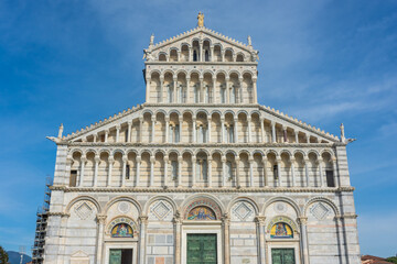 Fototapeta premium Facade of Pisa Cathedral, Tuscany, Italy