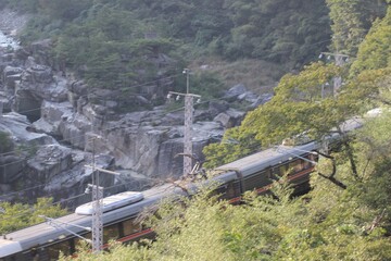 Local train in Nagiso