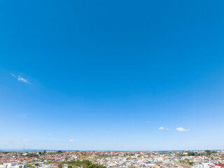 Foto aérea da cidade de Campinas, uma mistura de cidade e campo, em São Paulo, Brasil