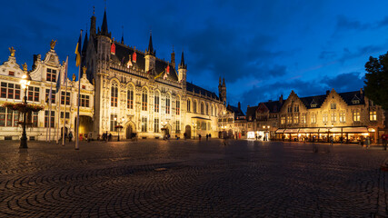 Fototapeta na wymiar Blue hour Bruges - Bruges City Hall