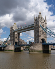 Vertical photo of the Tower Bridge