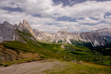 Traveling across Italy and the Dolomites