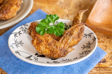 手羽先の唐揚げ