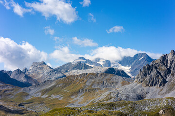 Fototapeta na wymiar Vanoise Glacer, View from Courchevel. French Alps