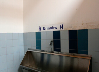 les urinoirs