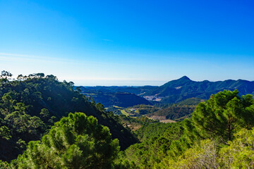 Fototapeta na wymiar Spanish green andalusian mountains view.