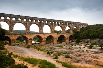 Cercles muraux Pont du Gard L& 39 aquaduc romain vieux de deux mille ans nommé Pont du Gard