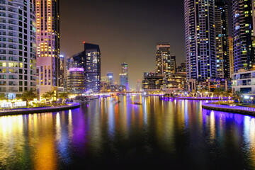 Obraz na płótnie Canvas Dubai Marina night view.. city promenade. skyscrapers. United Arab Emirates. 