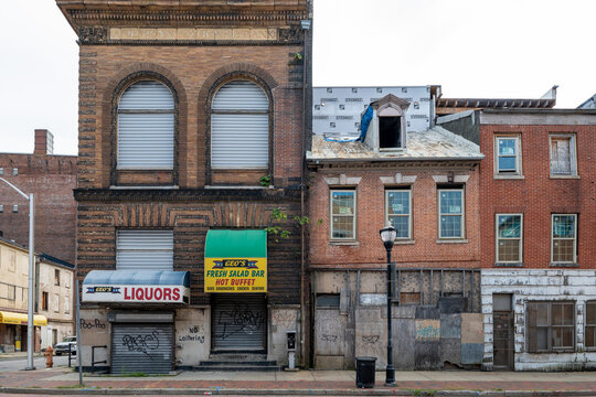 Baltimore, MD - September 25 2022: Abandoned Stores And Homes In Baltimore, Maryland