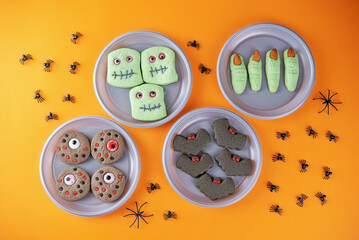Sweet and scary Halloween cookies for kids