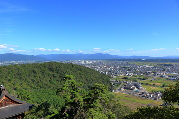 Fototapeta na wymiar 太郎坊宮からの東近江市の眺め