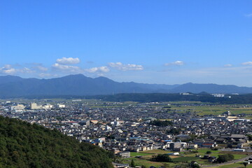 太郎坊宮からの東近江市の眺め