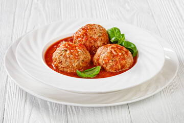 Porcupine Balls, ground beef and rice meatballs