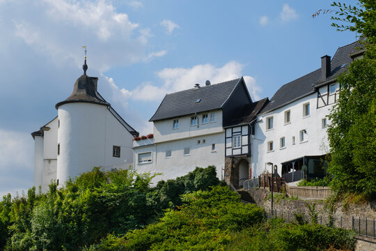 Germany, North Rhine-Westphalia, Arnsberg, Fortified walls of old town buildings