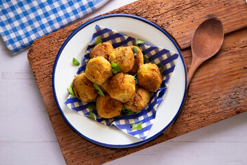 Vegan meatballs made with chickpeas and flour. Traditional vegan tapas from the north of Spain.