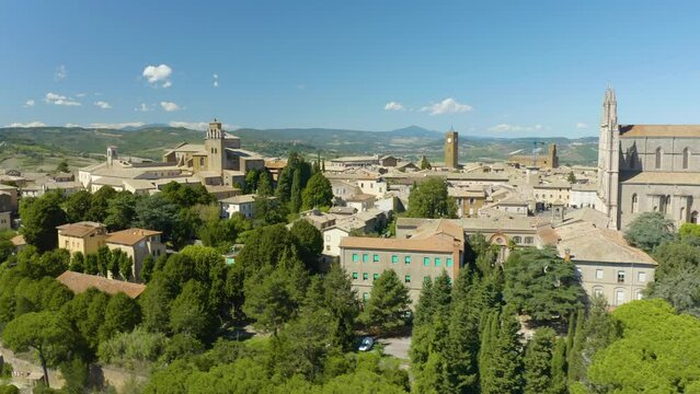 Beautiful Establishing Shot of Orvieto, Umbria, Italy. Summer Drone Shot