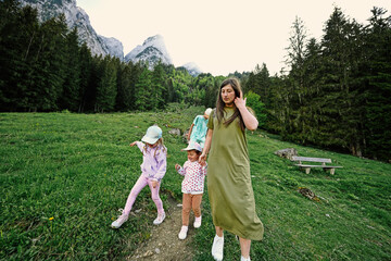 Mother with children at Vorderer Gosausee, Gosau, Upper Austria.